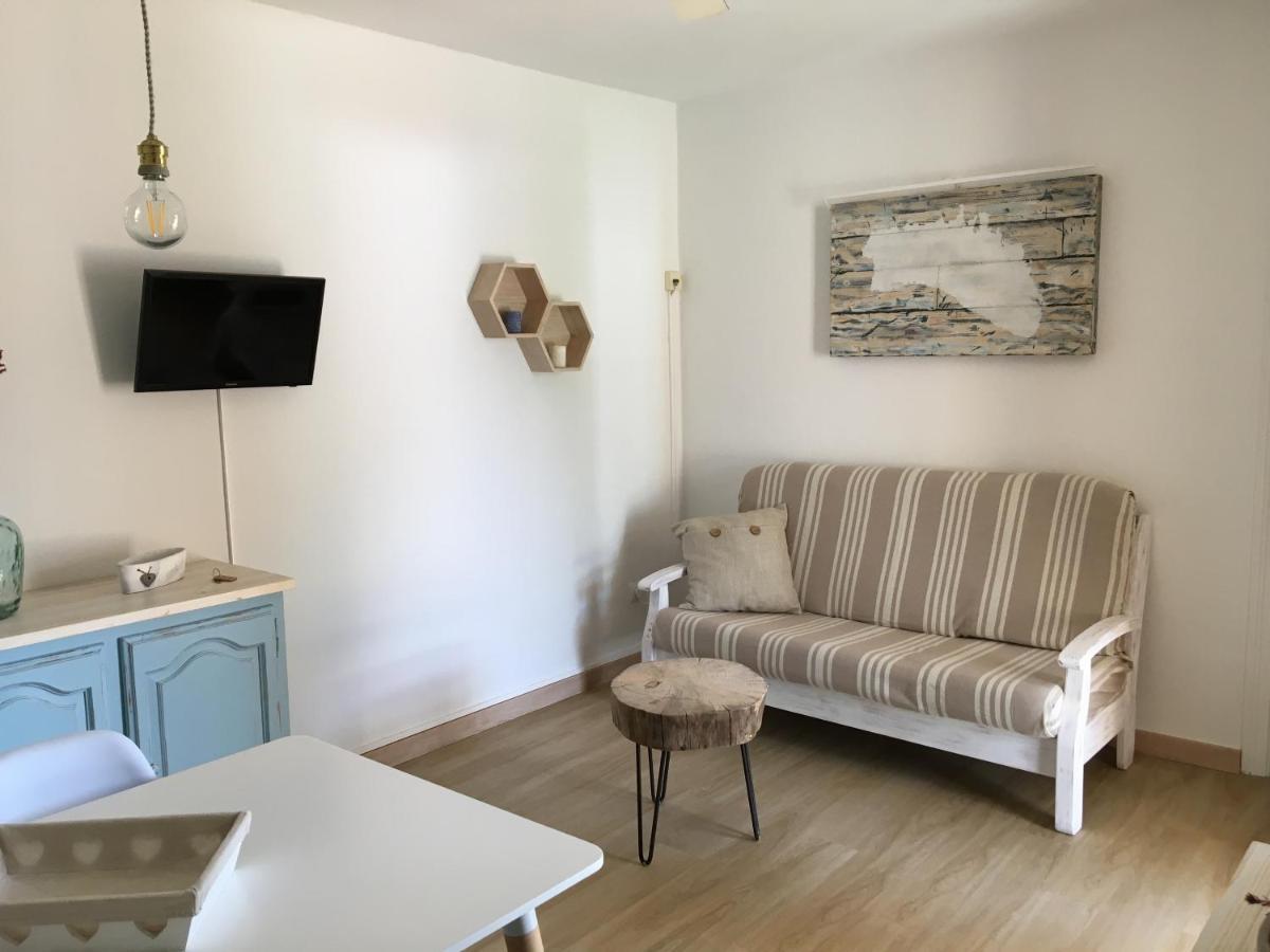 Apartamentos Surest 칼라엔블레인즈 외부 사진