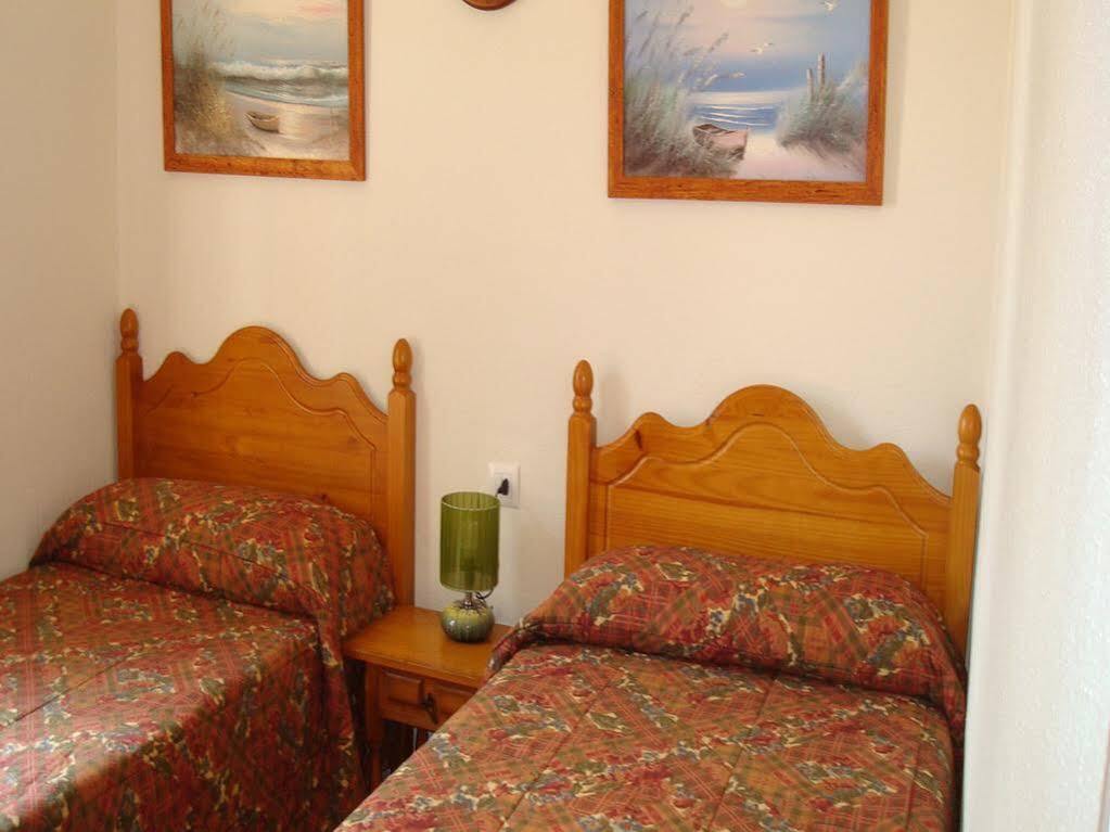Apartamentos Surest 칼라엔블레인즈 외부 사진